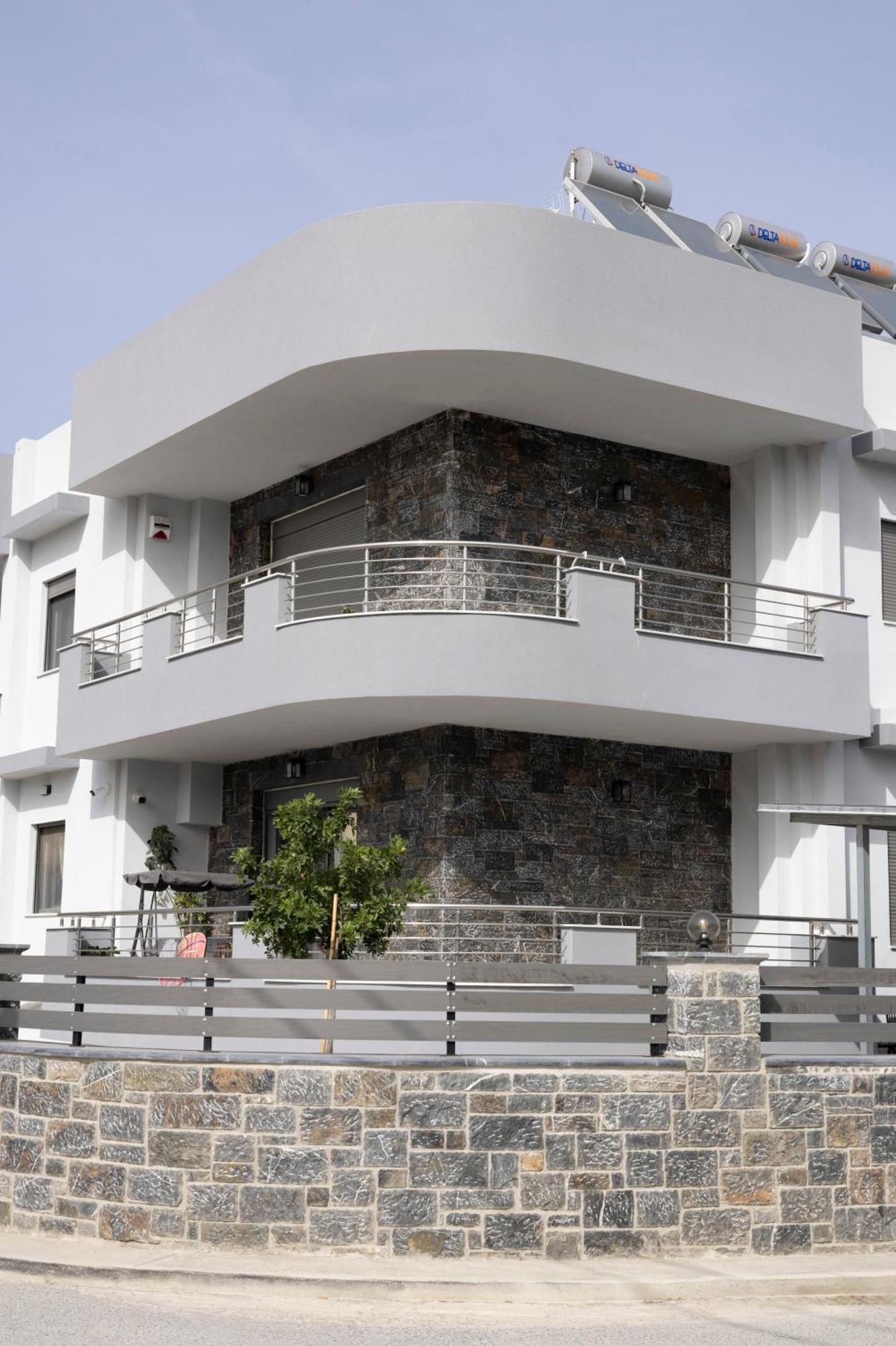 The Skyline Escape Apartment Heraklion Exterior foto